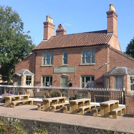 The Riverside Rooms Newark upon Trent Екстериор снимка